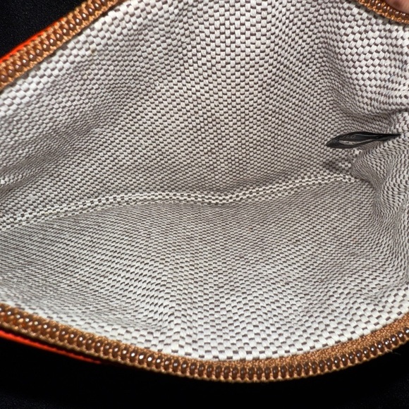 DOONEY & BOURKE RED PEBBLE LEATHER ID ZIP POUCH CASE - Picture 5 of 10